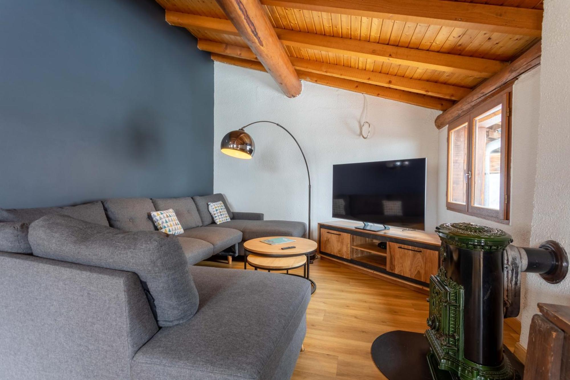 Le Petit Paradis, Chalet Au Coeur Des 3 Vallees Saint-Marcel  Exterior foto