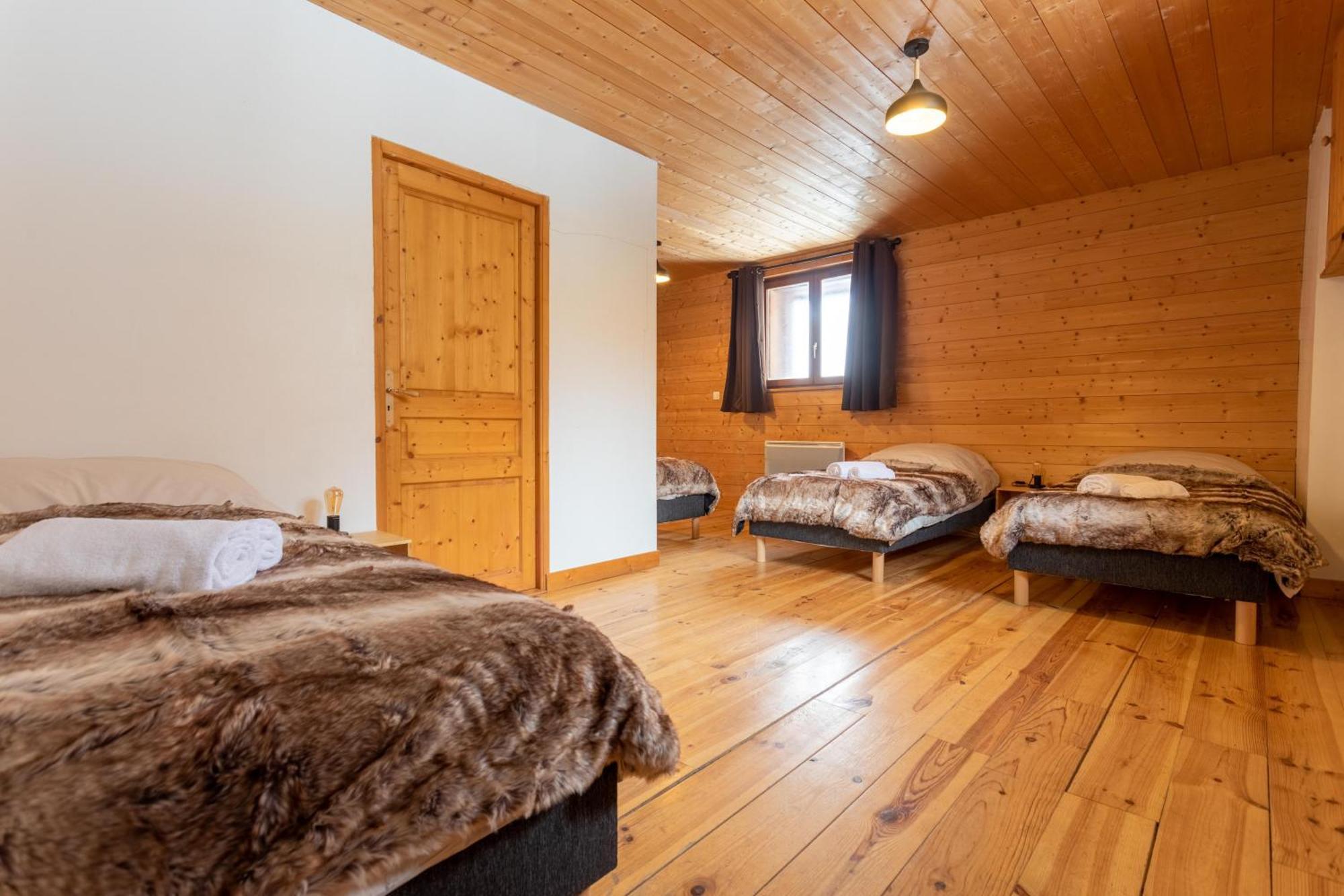 Le Petit Paradis, Chalet Au Coeur Des 3 Vallees Saint-Marcel  Exterior foto