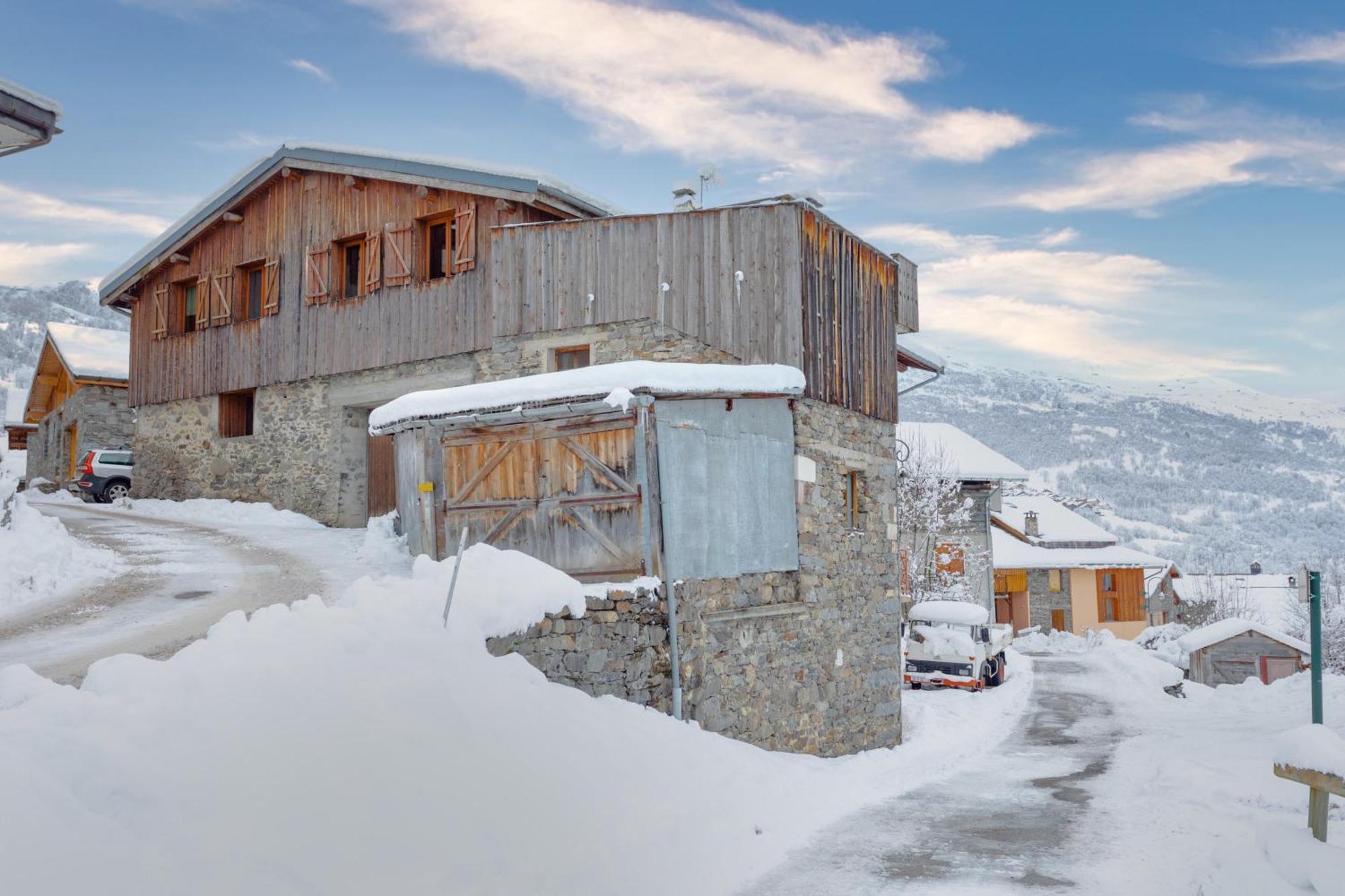 Le Petit Paradis, Chalet Au Coeur Des 3 Vallees Saint-Marcel  Exterior foto